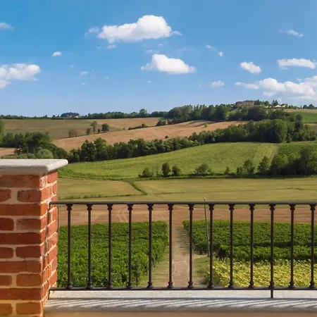 Отель Ca Dell'ebbro Vignale Monferrato